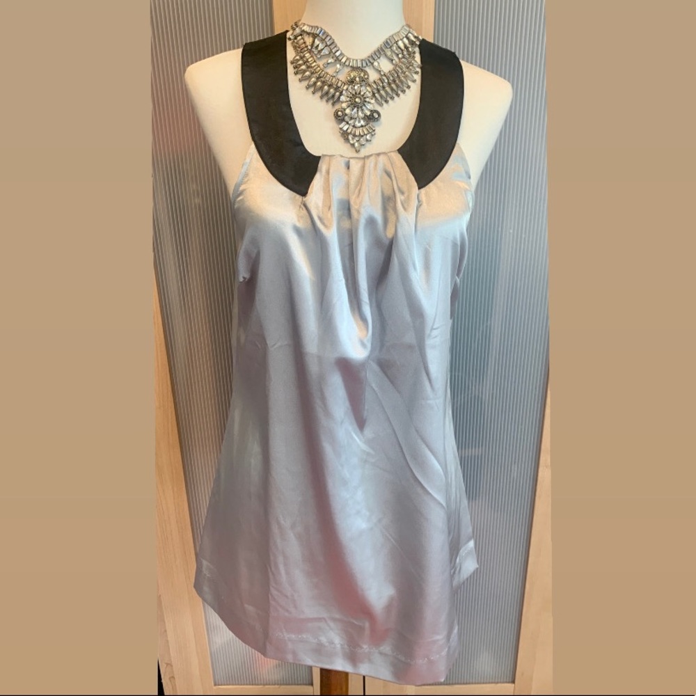 Guess satin silver tunic S